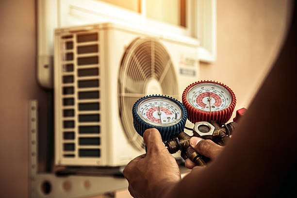 Professional Ductwork Repair technician working in Bolton, NC